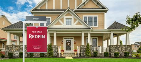 Redfin what - Watch your savings add up. Customers who buy and sell with us save an average of $7,000. Plus, get up to 0.25% off the standard interest rate if you also finance with Bay Equity, our full-service mortgage company.